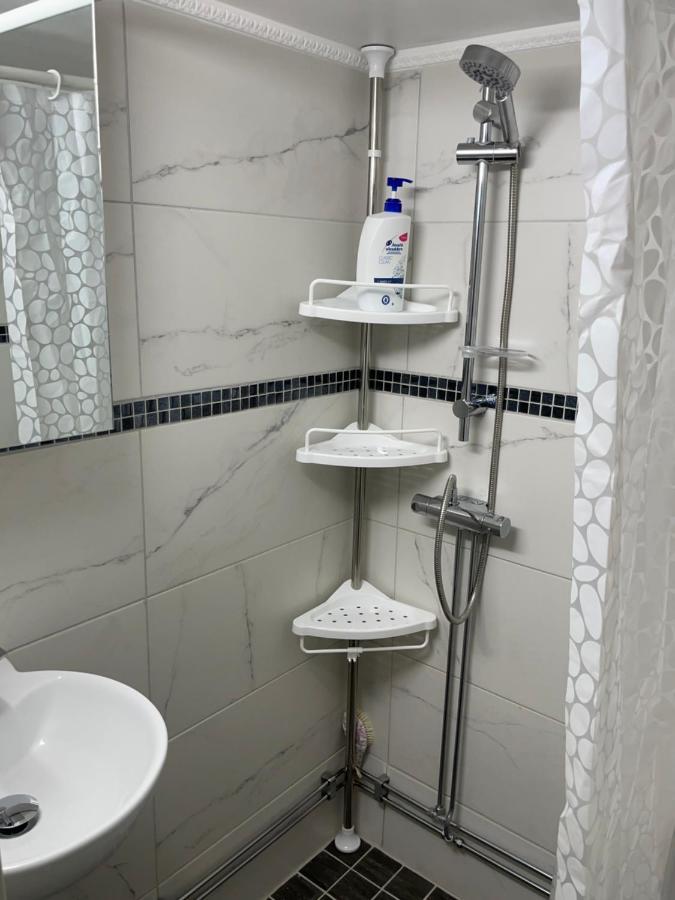 Appartement Brabo Kaellare à Landskrone Extérieur photo